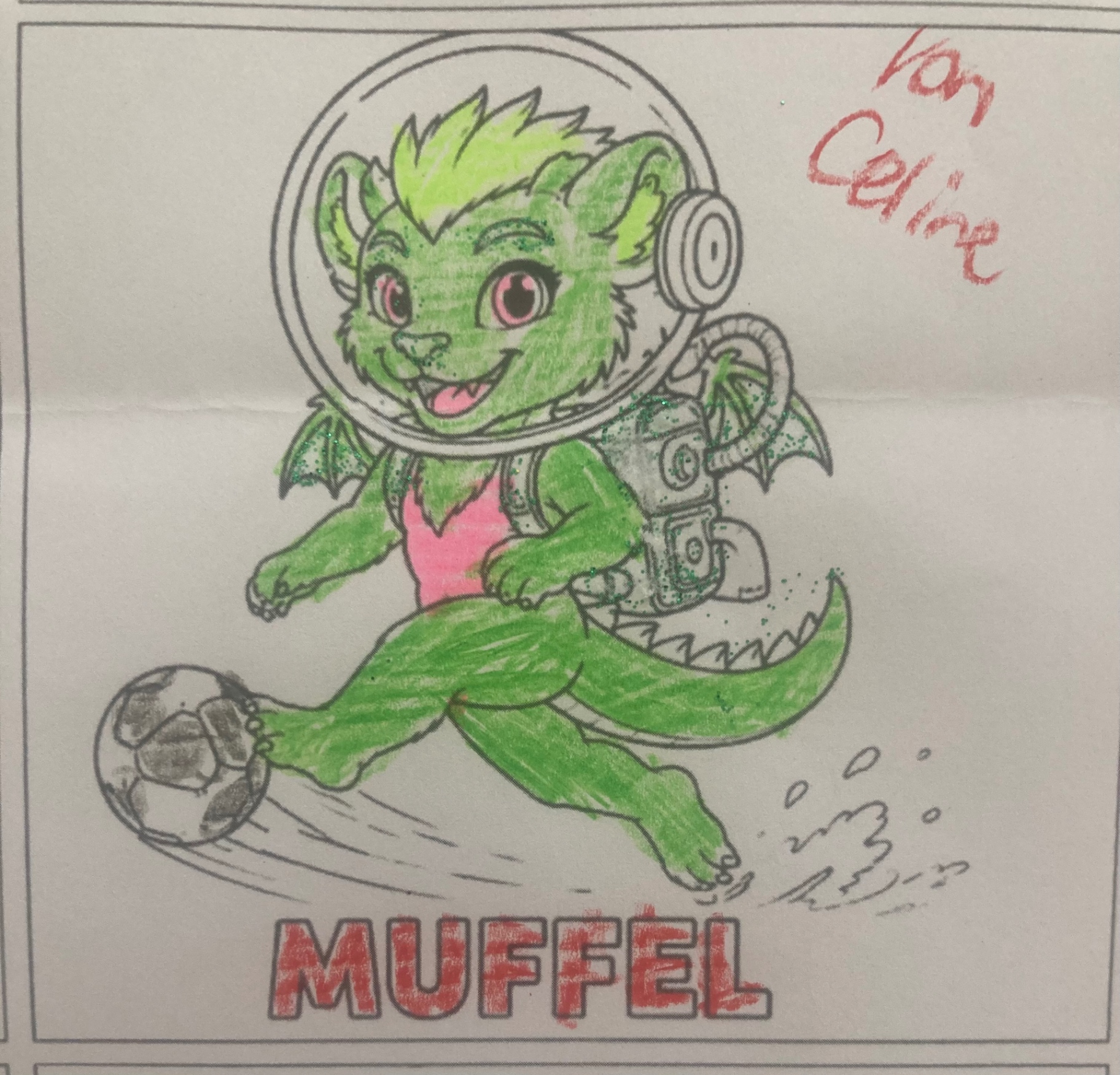 Muffel mit Weltraumhelm, ausgemalt